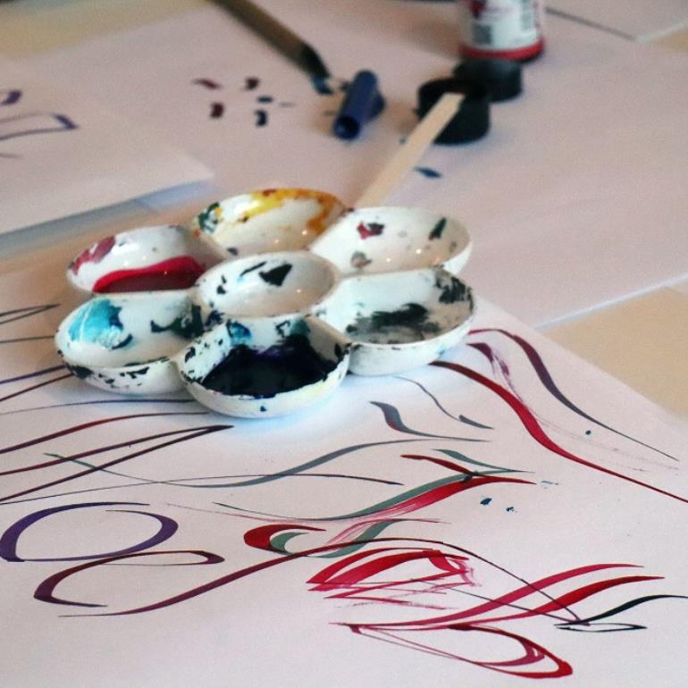 2020-Galerie-aux-arts---Pierron--calligraphie-couleurs