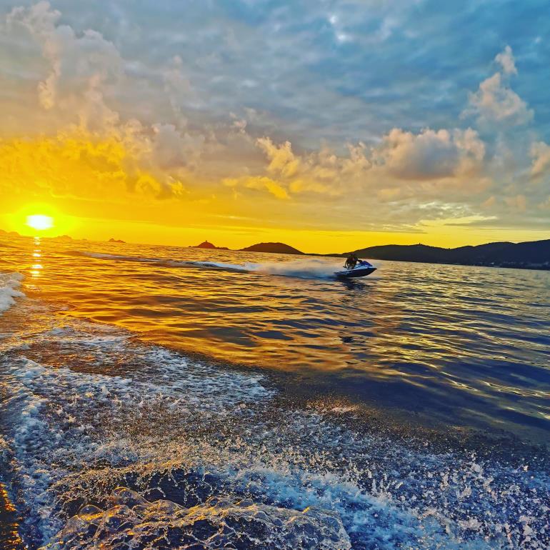 2021- Ajaccio jet- jet sunset