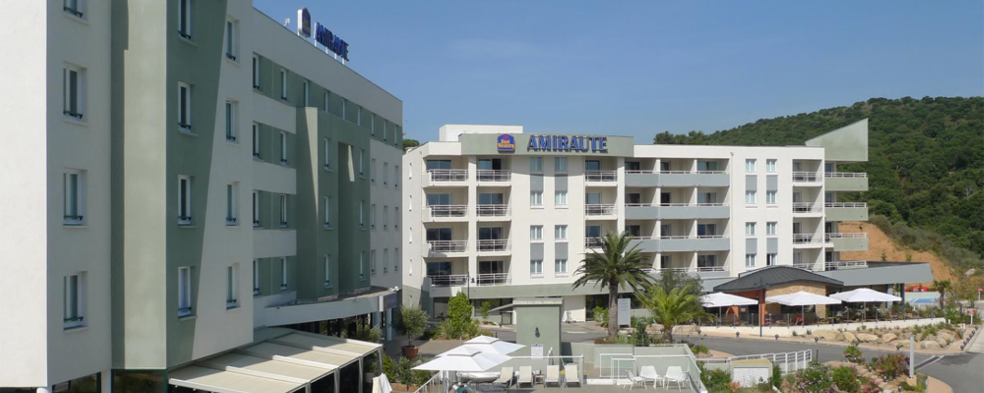 2013 - Best Western Amirauté - façade hôtel best western amirauté