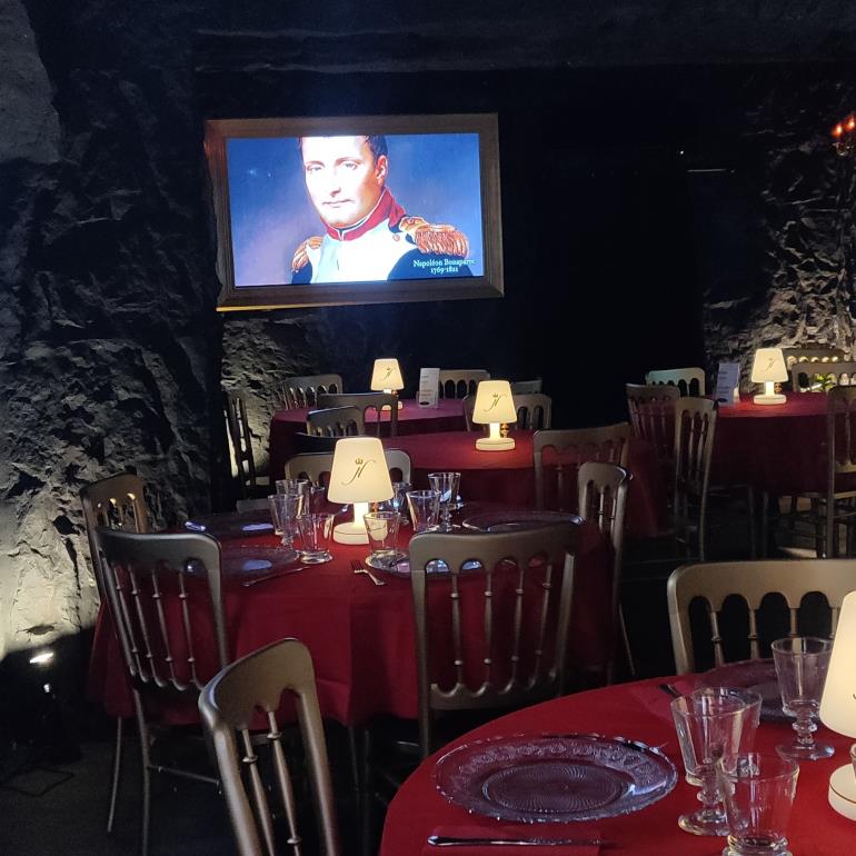 2019-La grotte Napoléon-salle à manger