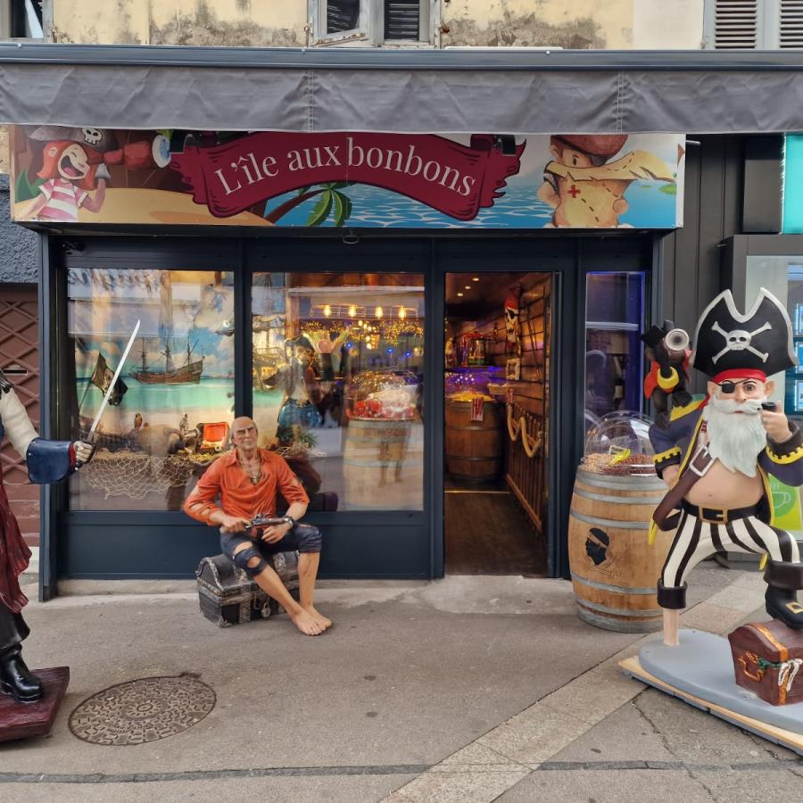 2023 - L'Île aux Bonbons magasin 4