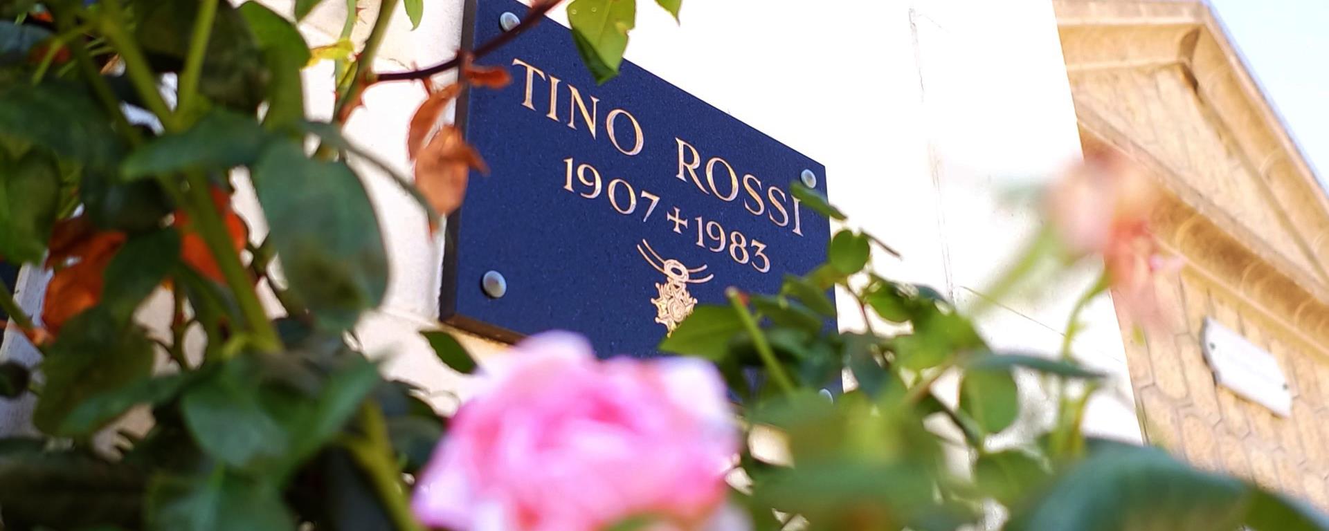 2018 - visite cimetière Sanguinaires - Plaque Tino Rossi OIT